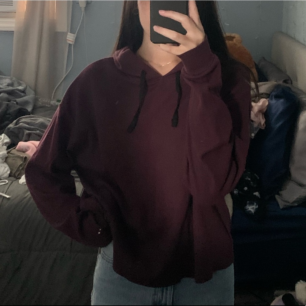 hooded long sleeve shirt